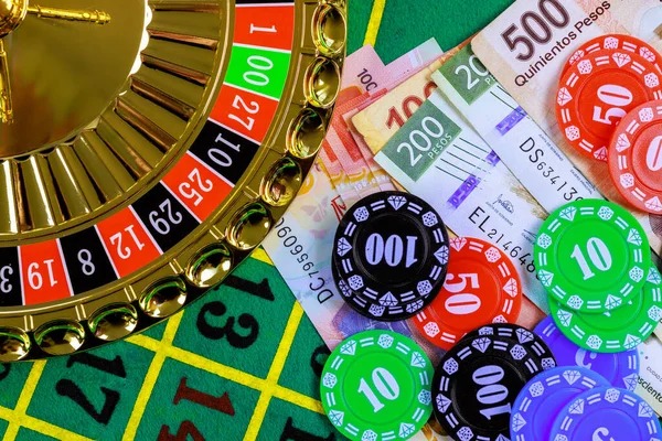 Live American Roulette table at jutawanbet login with dealer and spinning wheel